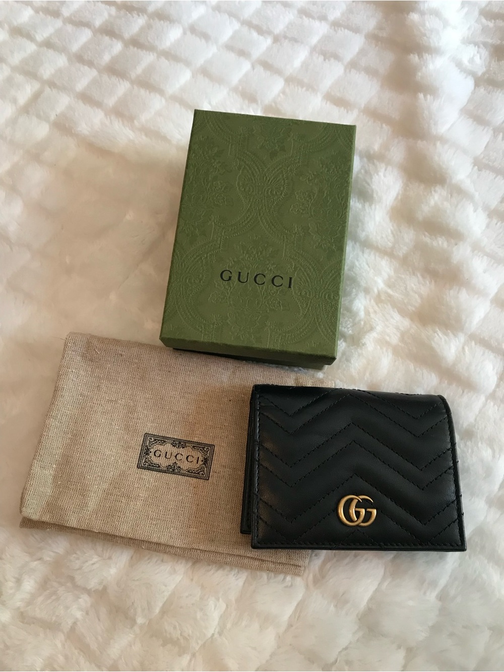 Gucci Black Chevron Leather Card Wallet with Gold GG